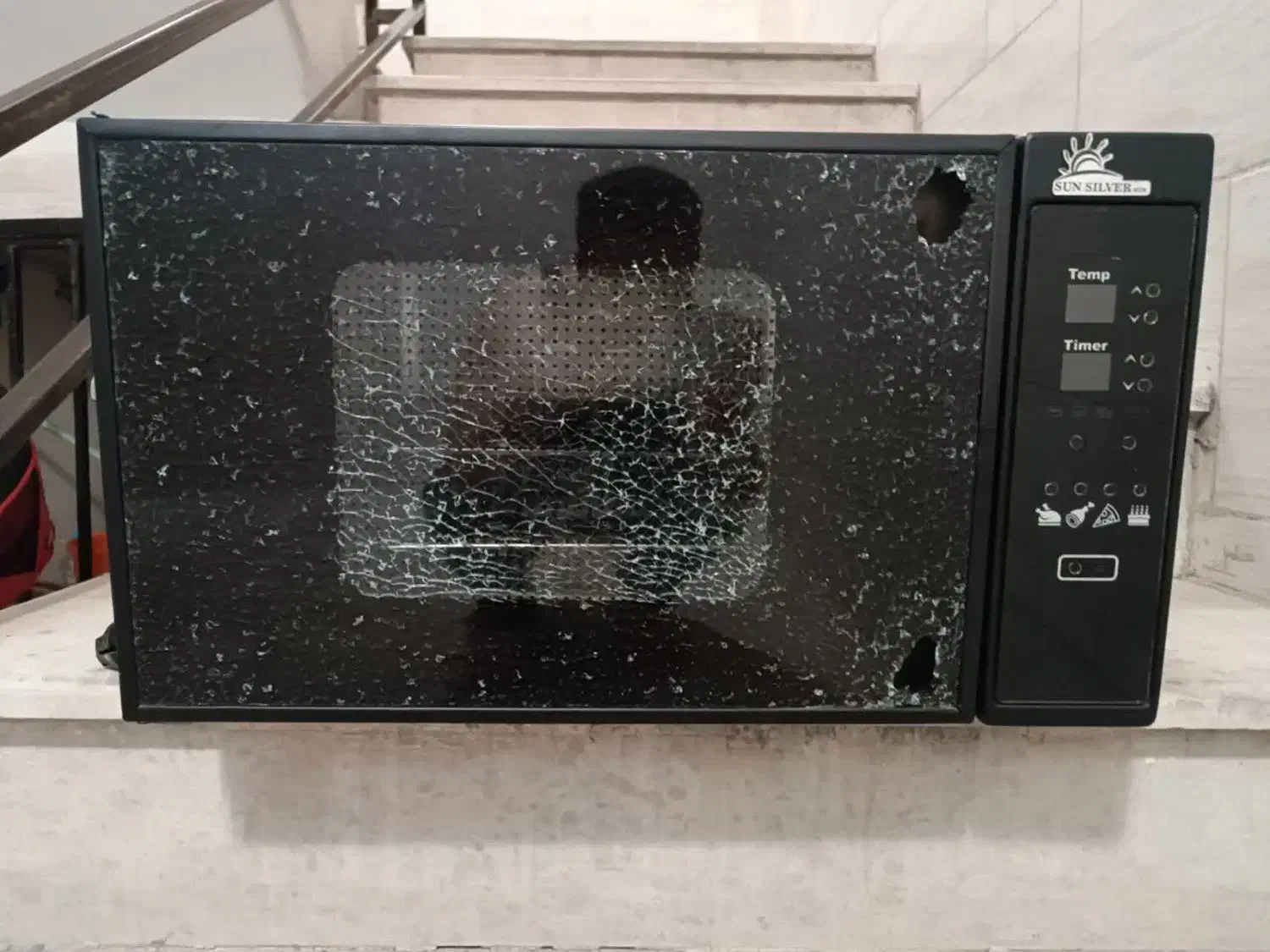 اون توستر شیشه شکسته|اجاق گاز و لوازم برقی پخت‌وپز|ری, فیروزآبادی|دیوار