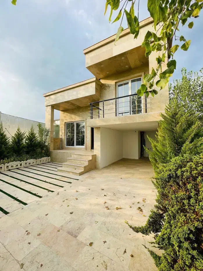 ویلاباغ پیلوت۲۰۰متری همصفا/فروش فوری به علت مهاجرت|فروش خانه و ویلا|چمستان, |دیوار