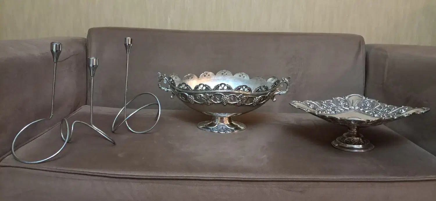 میوه خوری و شیرینی خوری سیلور با دوعدد شمعدان|ظروف سرو و پذیرایی|تهران, نارمک جنوبی|دیوار