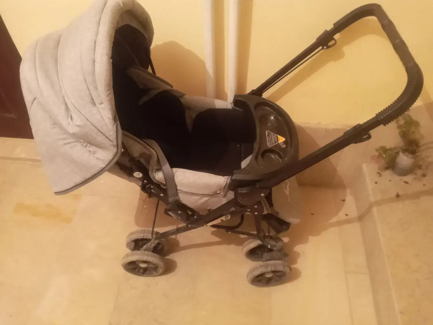 کالسکه بچه نو نو|کالسکه و لوازم جانبی|شهرکرد, |دیوار