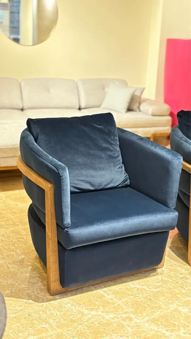 نیم ست ۵ نفره راحتی محصول شرکت الوا هوم|مبلمان خانگی و میز عسلی|بندرعباس, |دیوار