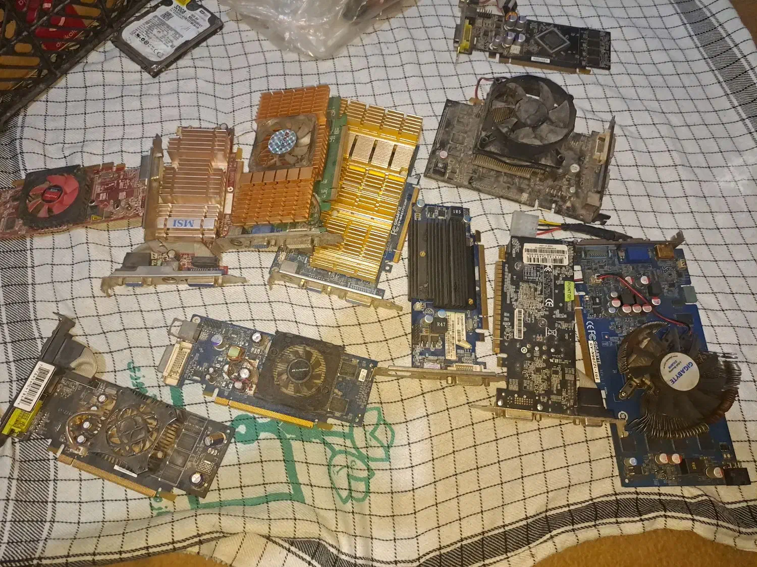 لوازم اوراقی کامپیوتر پاور مانیتور هارد گرافیک|قطعات و لوازم جانبی رایانه|مشهد, حضرت حجت|دیوار