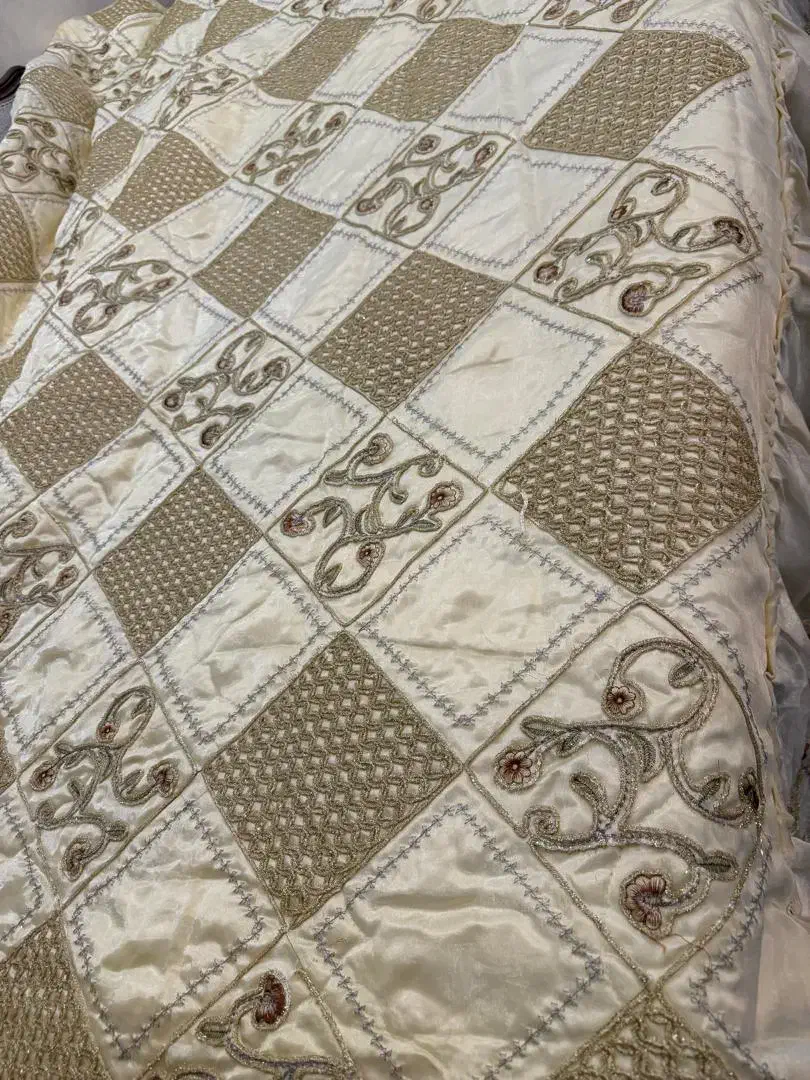 رو تختی خامه دوزی آکبند از کشور سوریه|سرویس روتختی|تهران, بهار|دیوار