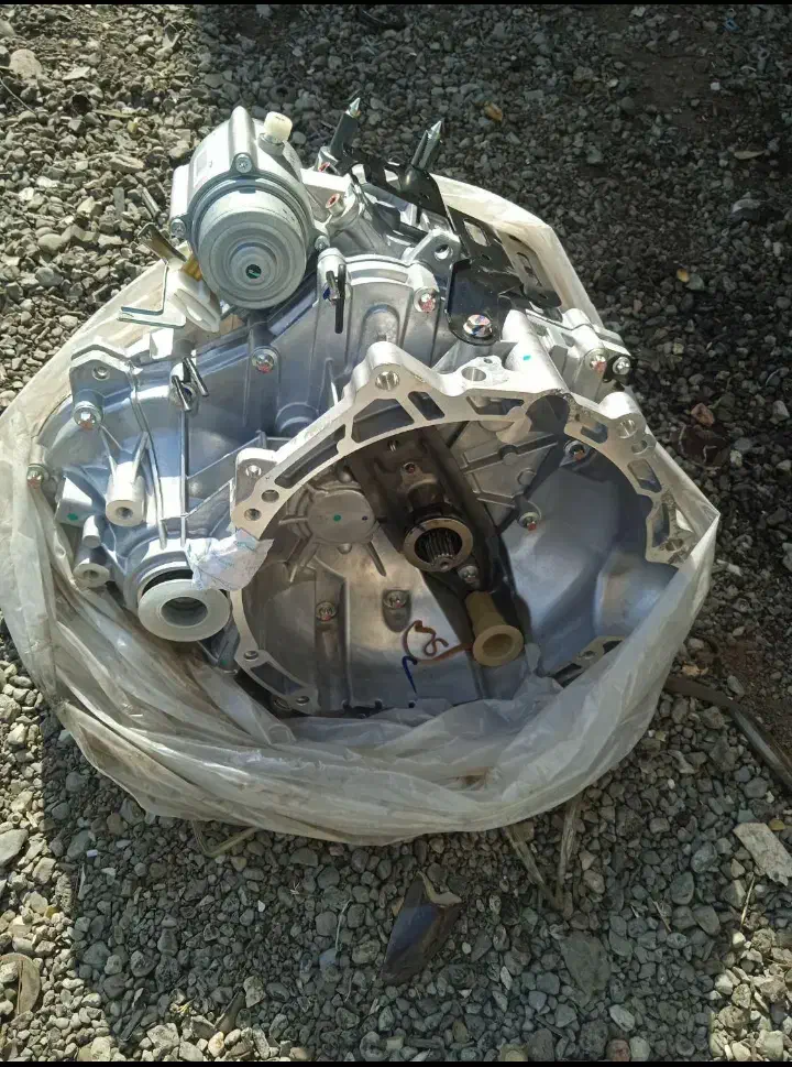 گیربکس پژو سمند پراید ‌ساینا دنا ۲۰۷|قطعات یدکی و لوازم جانبی|خرم‌آباد, |دیوار