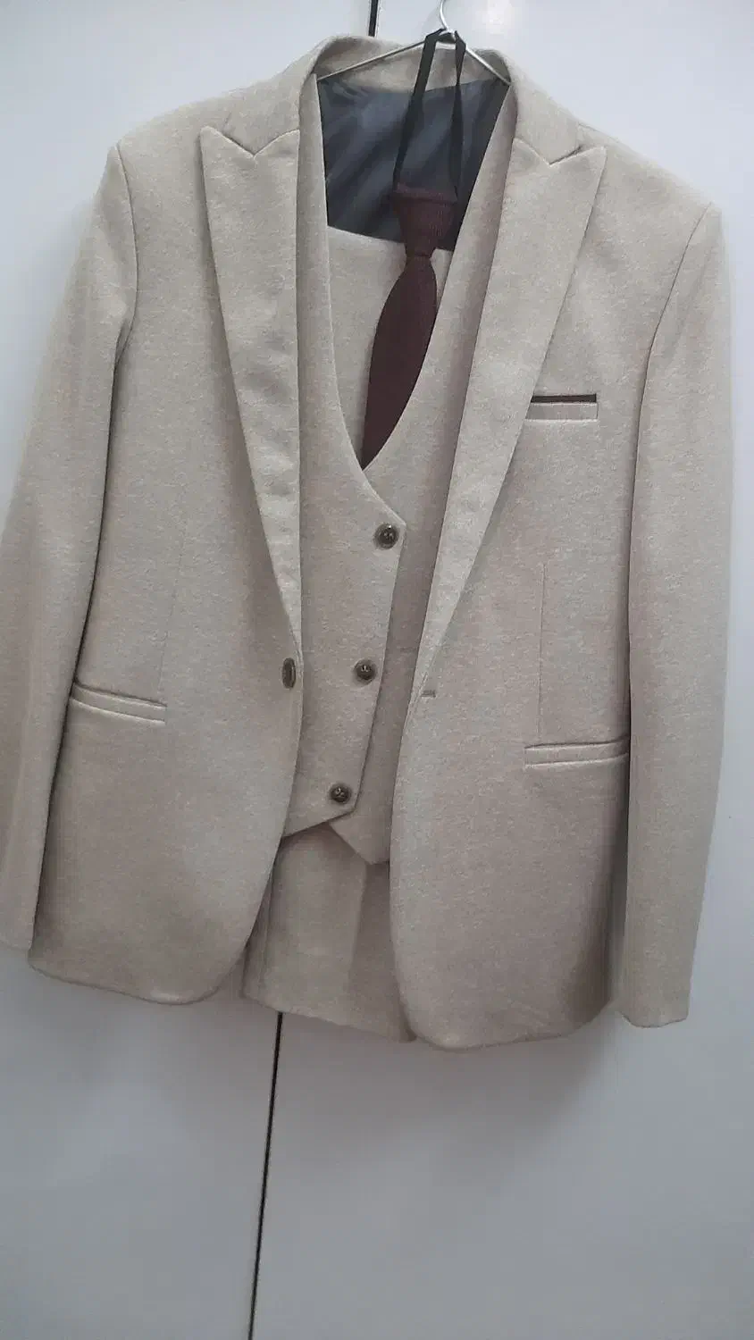 کت وشلوار پسرانه برای ۱۰تا۱۱ سال|لباس|مشهد, مصلی (کارمندان اول)|دیوار