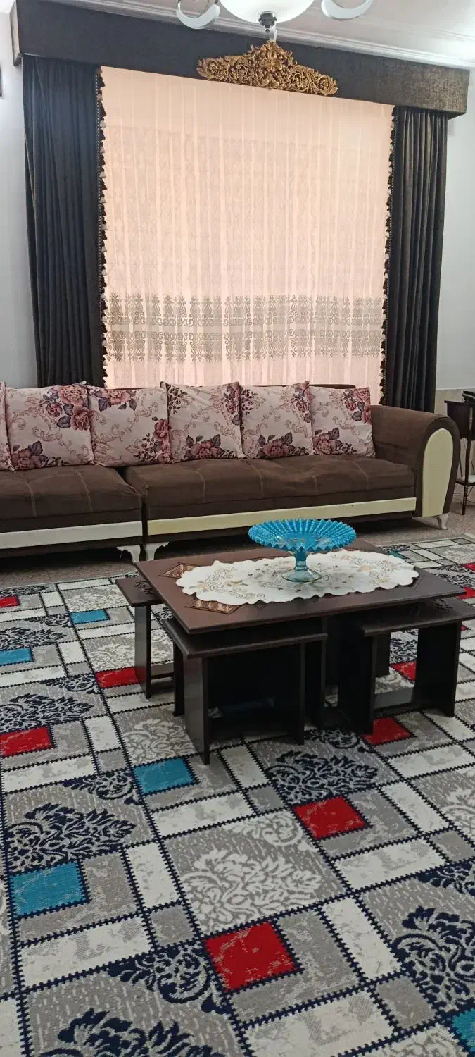 فروش مبل ۹نفره|مبلمان خانگی و میز عسلی|جهرم, |دیوار