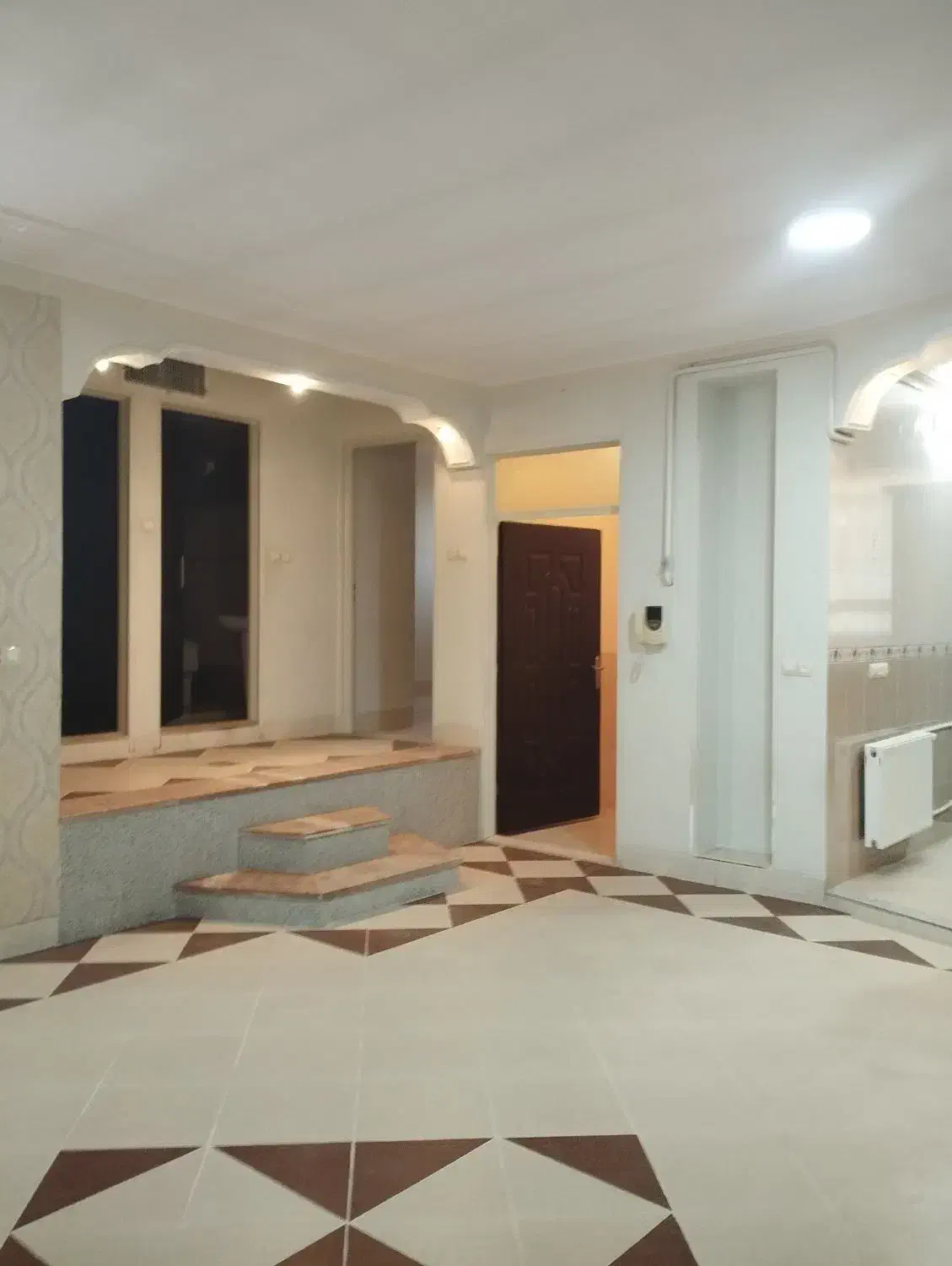 طبقه بالا ۱۵۰متری پاسداران صفاییه|اجارهٔ خانه و ویلا|حمیدیا, |دیوار