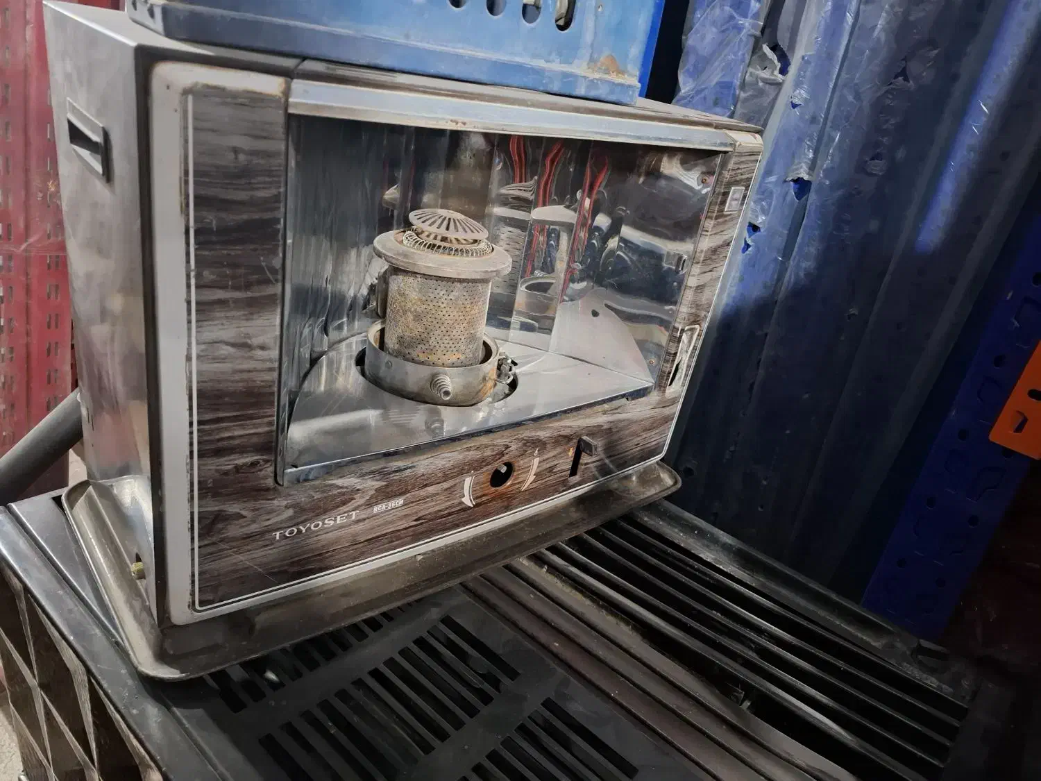 چراغ نفتی تیوست|بخاری، هیتر، شومینه|برخوار, |دیوار