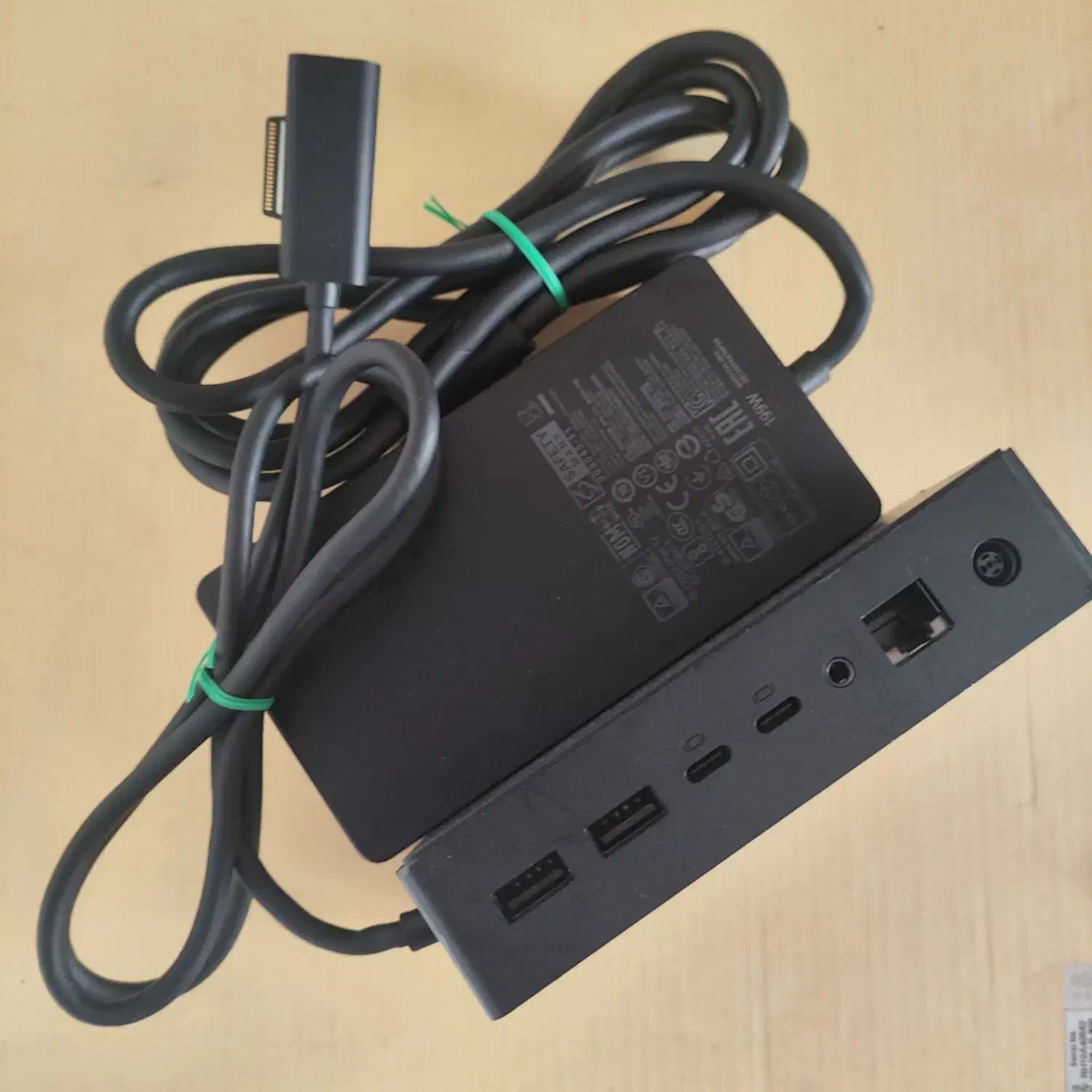 سرفیس هاب ۲ سرفیس داک ۲|رایانه همراه|تهران, قزل قلعه|دیوار