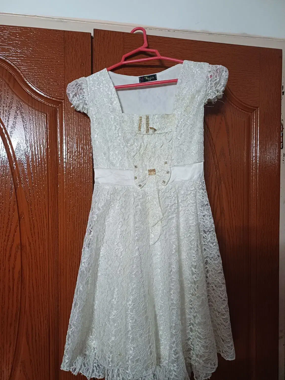 لباس مجلسی|لباس|یزد, |دیوار