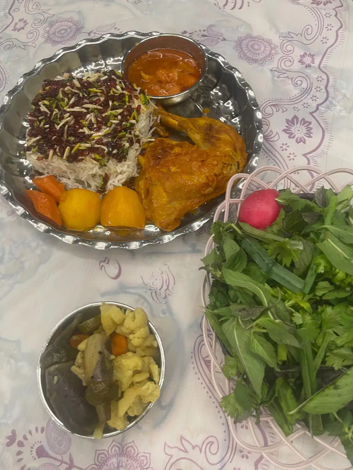 آشپز و مدیریت رستوران|استخدام خدمات فروشگاه و رستوران|لار, |دیوار