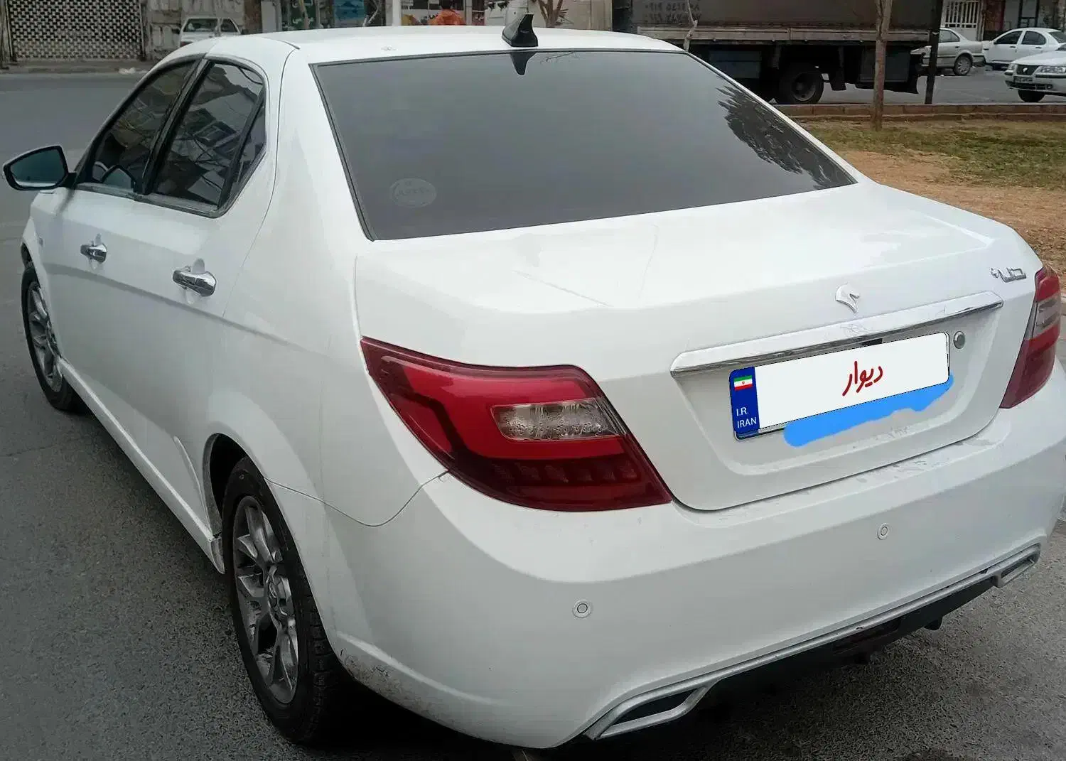 دنا پلاس اتومات مدل۱۴۰۰|خودرو سواری و وانت|قم, زنبیل آباد|دیوار