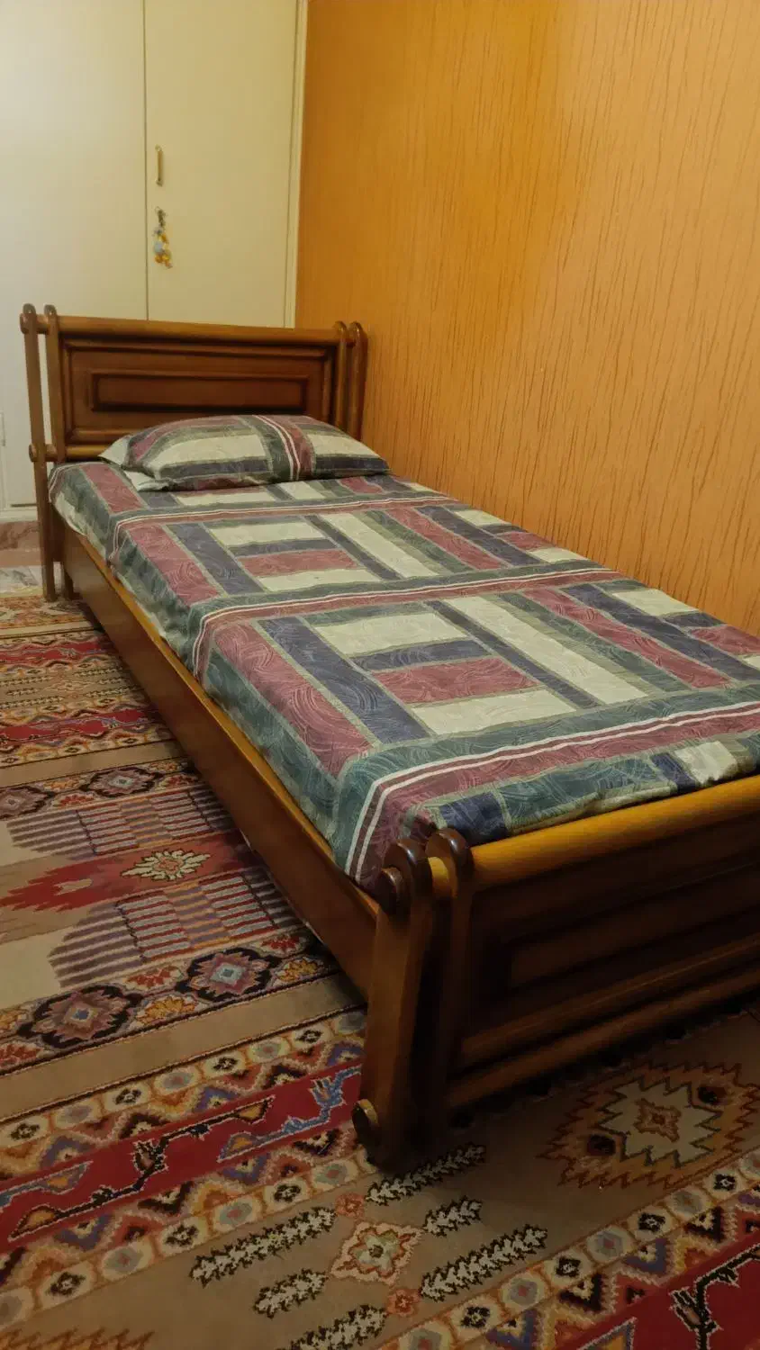 تختخواب،میز تحریر،کمد لباس|تخت و سرویس خواب|تهران, مهران|دیوار