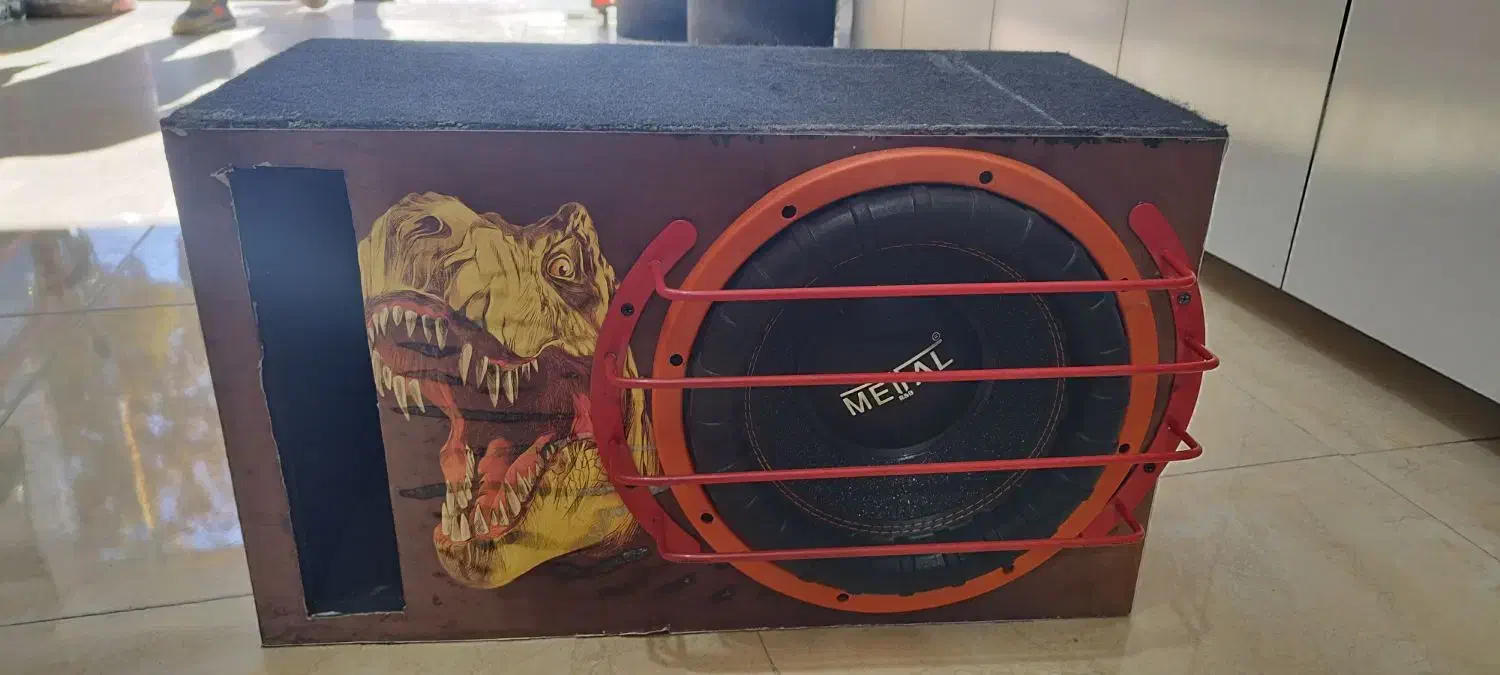 ساب ووفر متال 1500 نو و درحد  با باکس و محافظ|صوتی و تصویری|داران, |دیوار