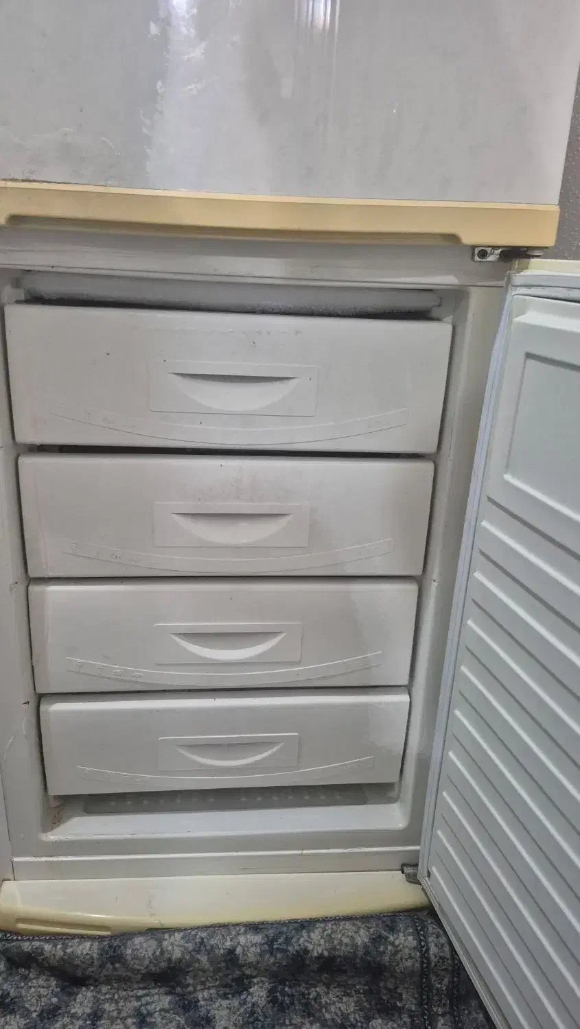 یخچال فریزر یخساران|یخچال و فریزر|رشت, حمیدیان|دیوار