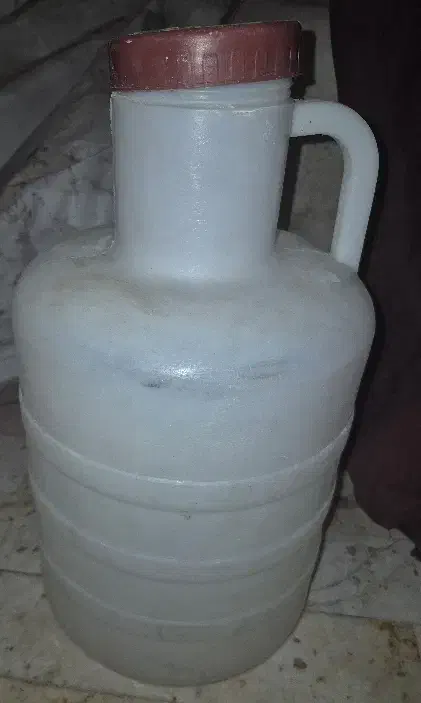 دبه ۸ کیلیویی خیارشور شسته شده|ظروف نگهدارنده، پلاستیکی، یک‌بارمصرف|تهران, اباذر|دیوار