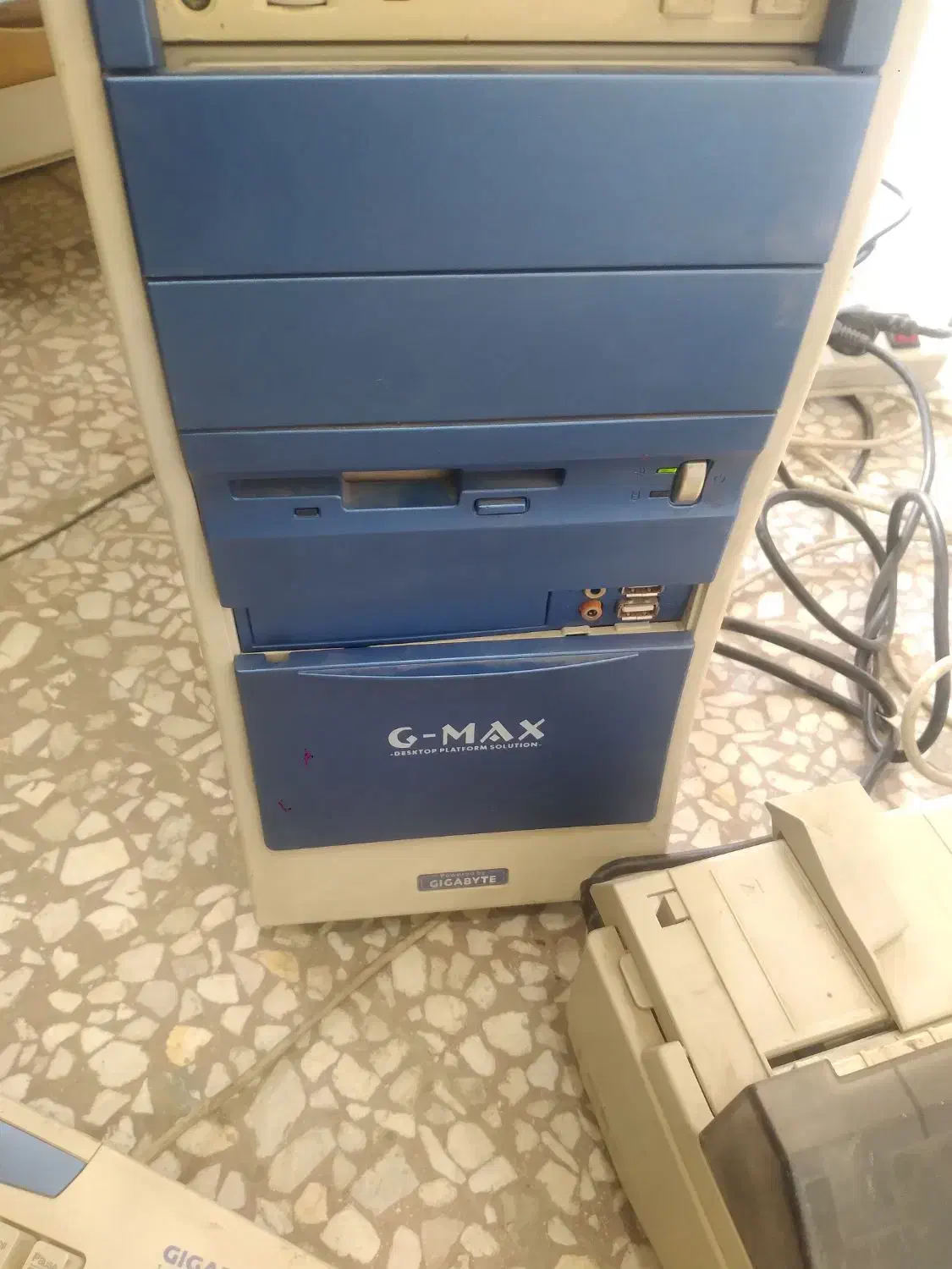 کامپیوتر بادستگاه پرینتر|رایانه رومیزی|اصفهان, ملک‌شهر|دیوار