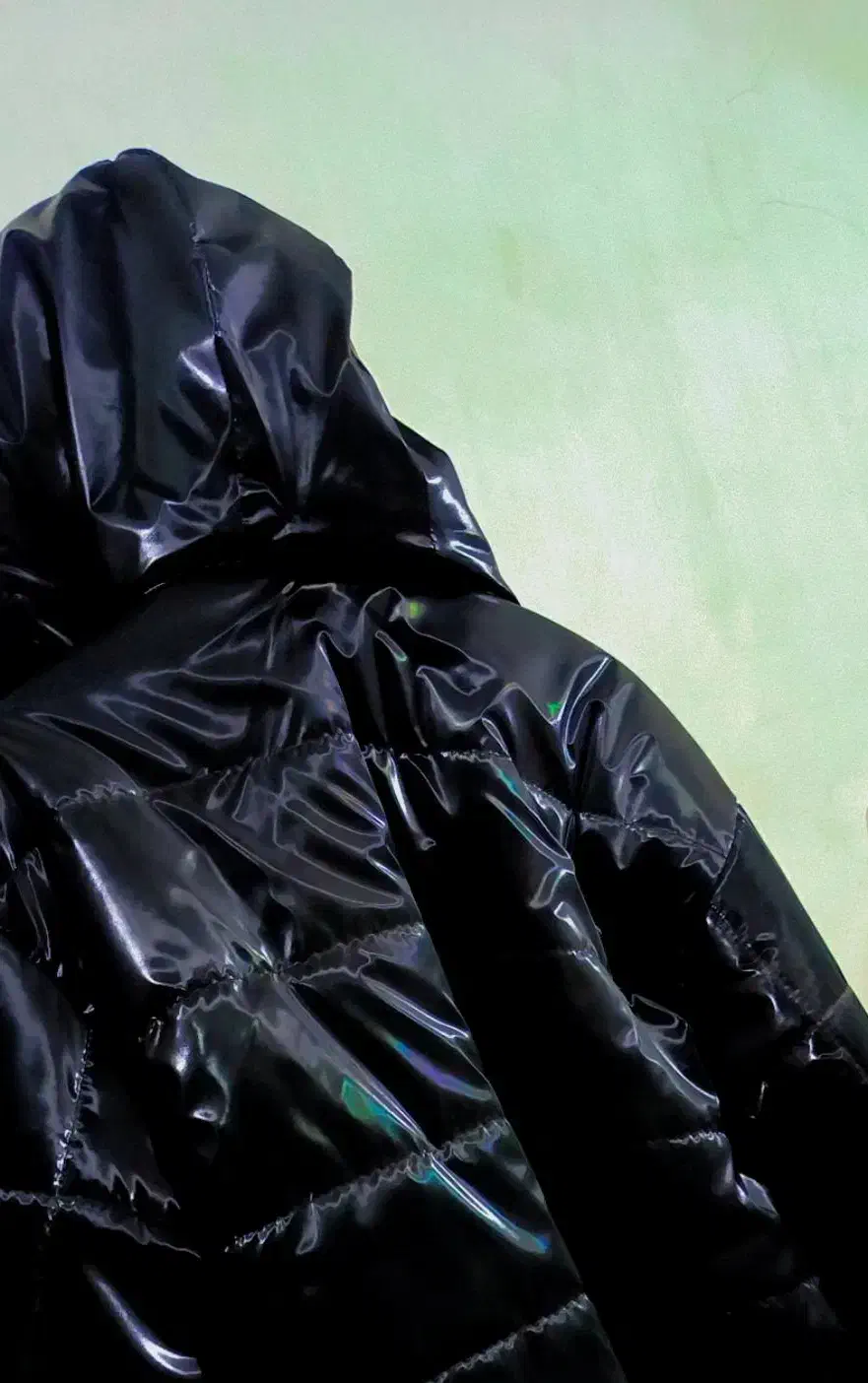 کاپشن براق مشکی|لباس|سراوان, |دیوار