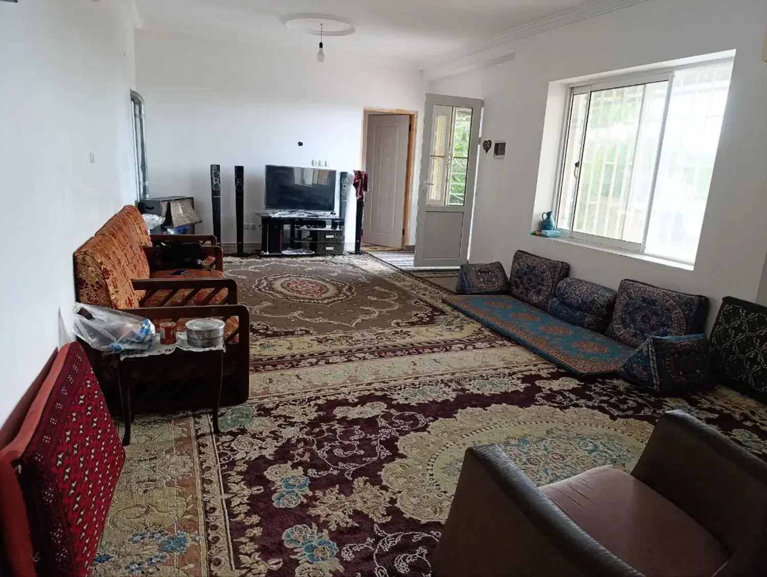 اجاره روزانه/هفتگی خانه ویلایی|اجارهٔ کوتاهمدت ویلا و باغ|قائمشهر, |دیوار