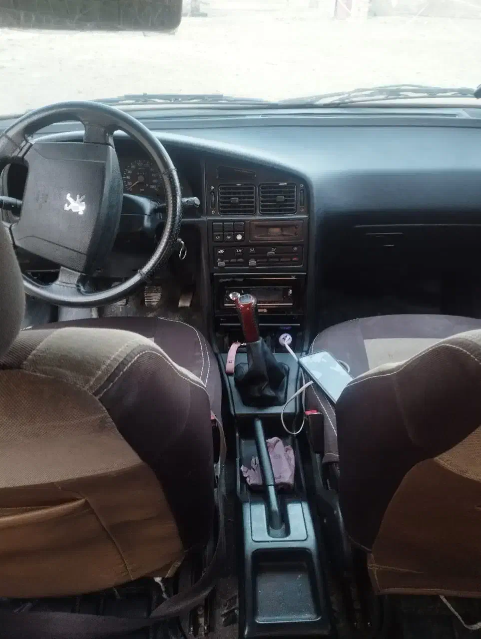 پژو فروشی یا معاوضه|خودرو سواری و وانت|بم پشت, |دیوار