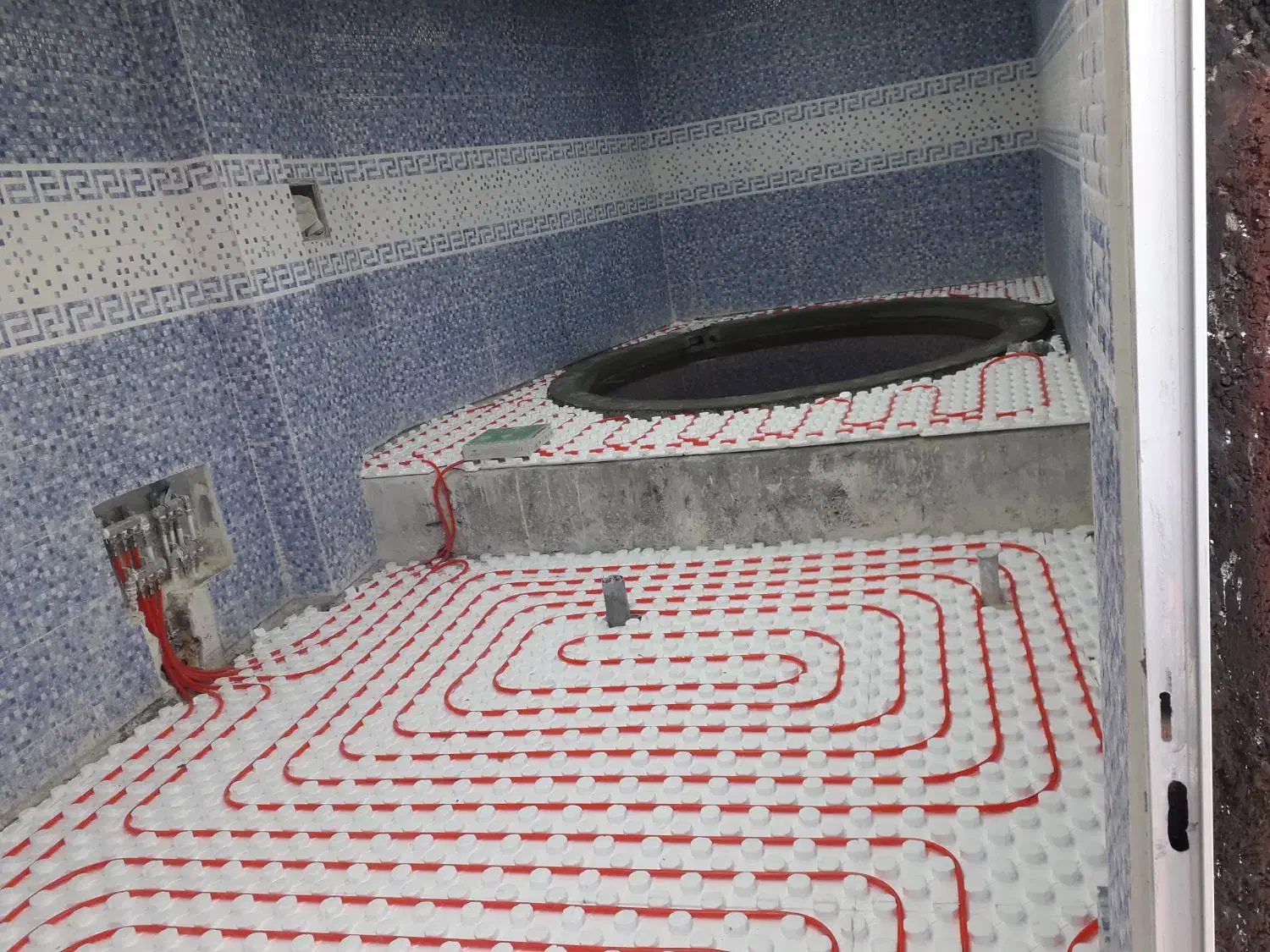 لوله کشی آب و فاضلاب و نصب شیرآلات|خدمات پیشه و مهارت|برخوار, |دیوار