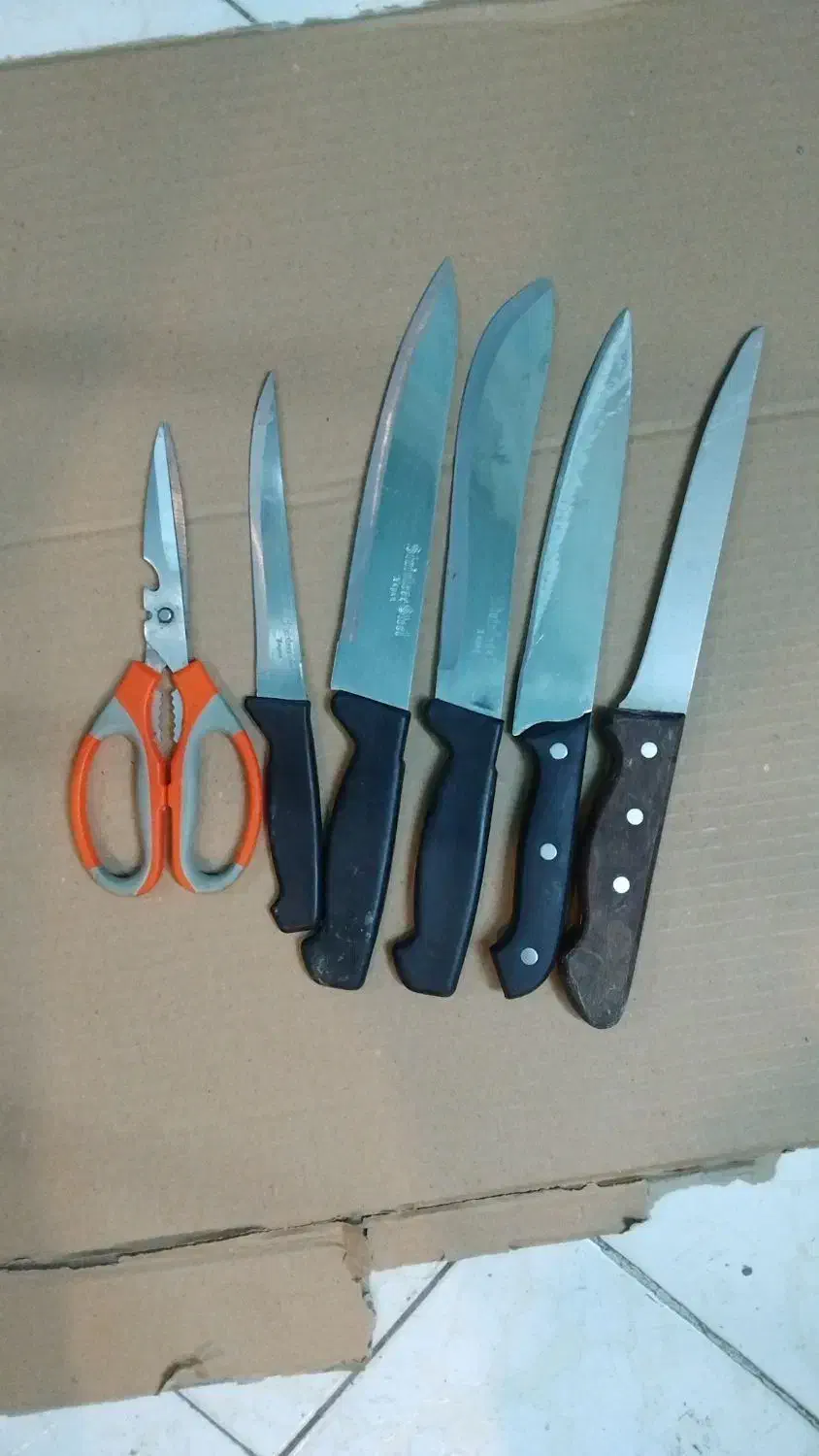 چاقو|ظروف پختوپز|مشکیندشت, |دیوار