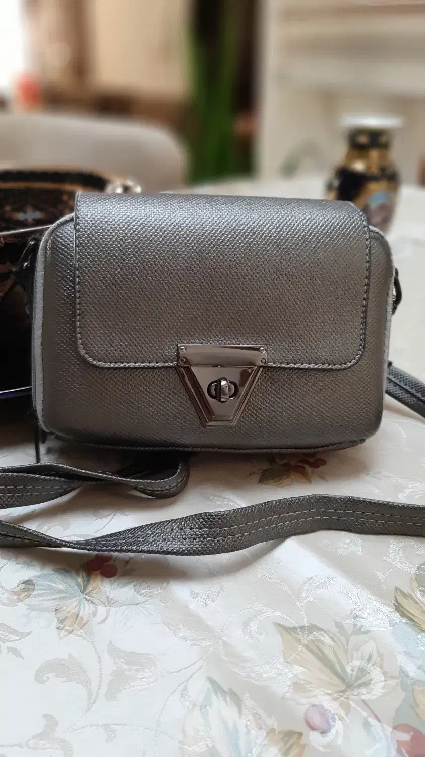 کیف زنانه|کیف، کفش، کمربند|مراغه, |دیوار