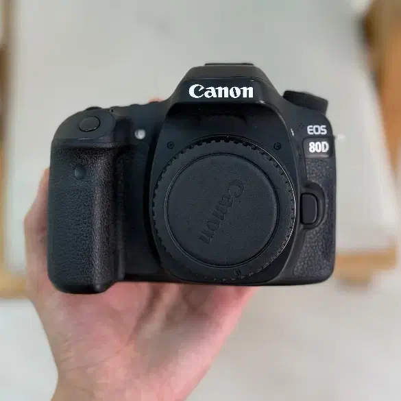 دوربین کانن Canon EOS 80D Kit18-135 mm|دوربین عکاسی و فیلم‌برداری|رشت, گلسار|دیوار