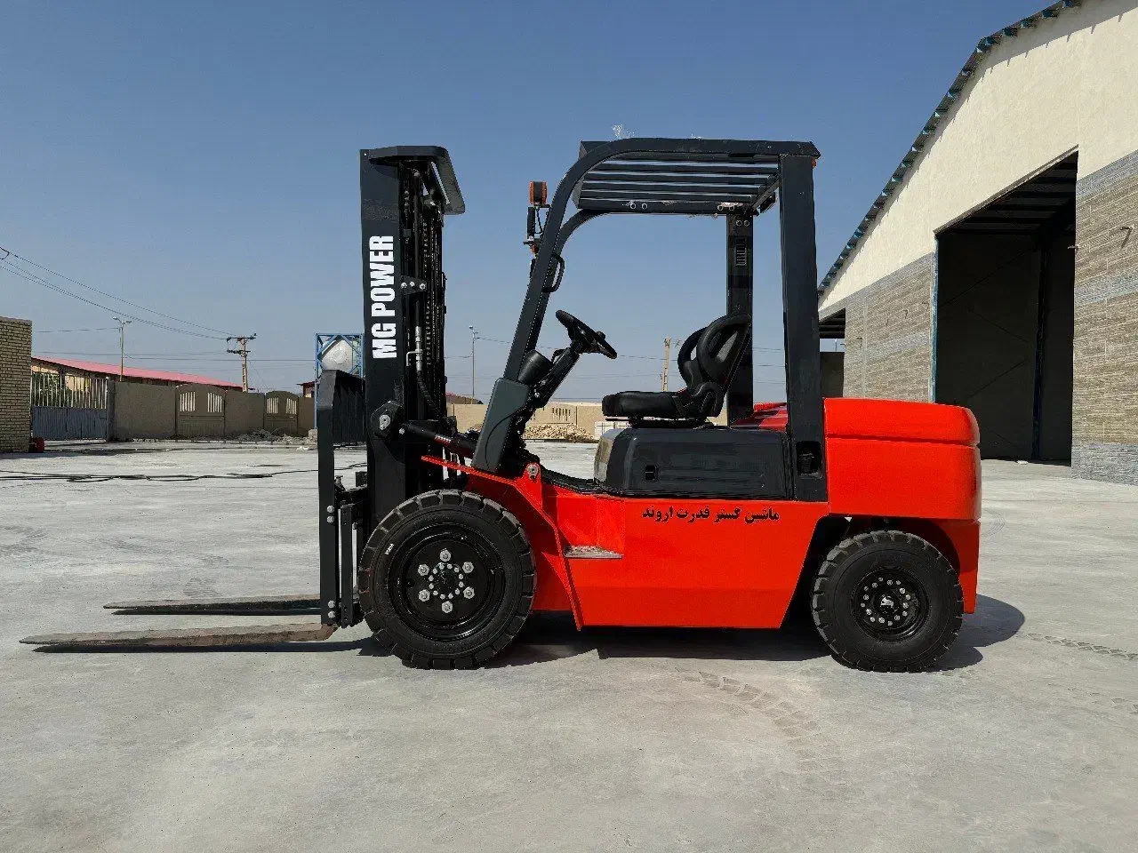 لیفتراک اقساطی|خودرو سنگین|اصفهان, قلعه طبره|دیوار