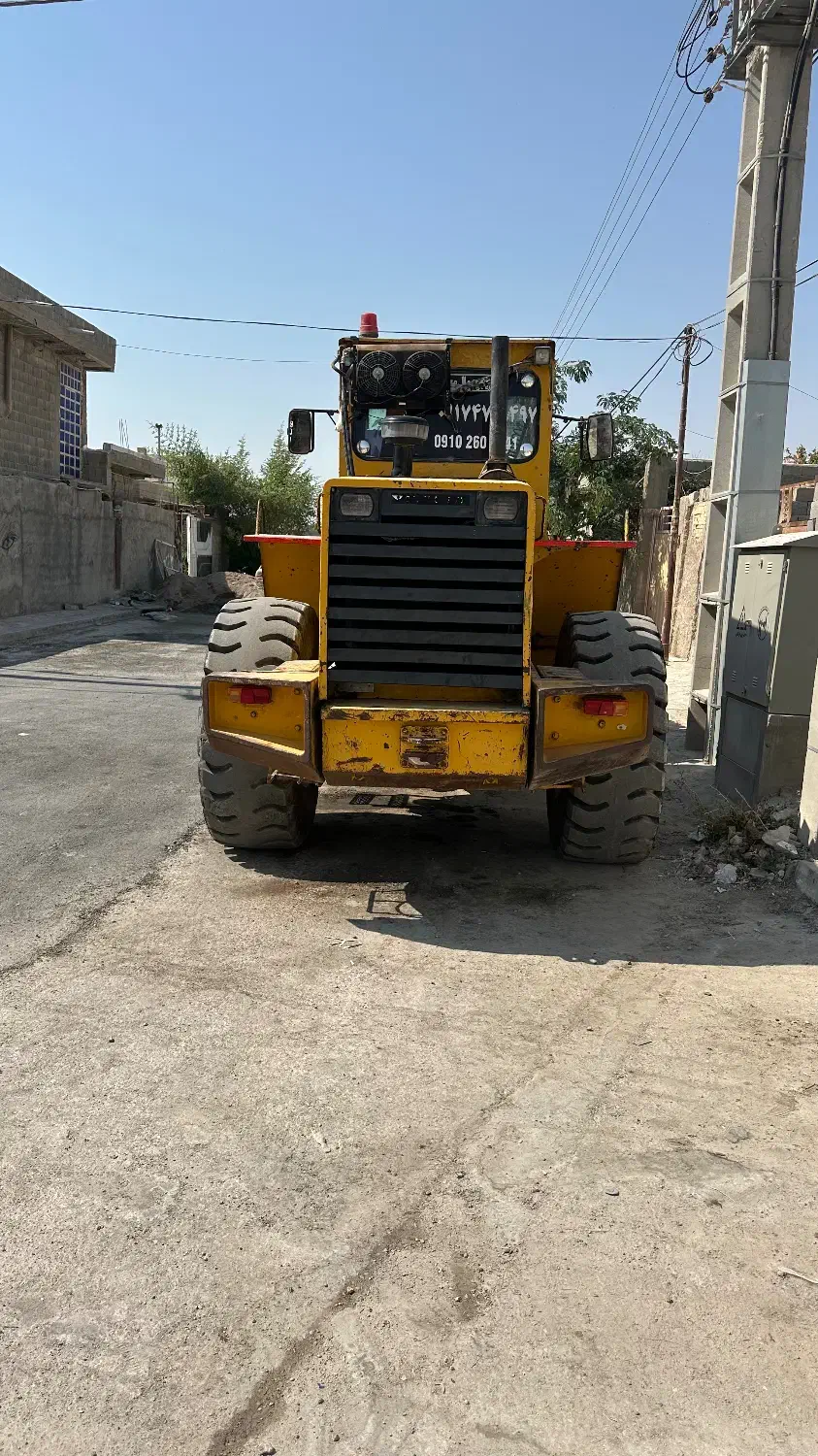 لودر ولوو ۴۴۰۰ تک|خودرو سنگین|بوشهر, |دیوار
