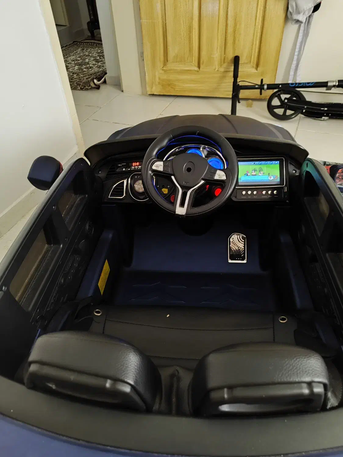 سالم|اسباببازی|پرند, فاز ۶|دیوار