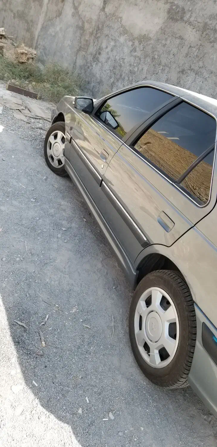 ماشین عرووسک،رودست نداره،موتور تقویت،ازتیوفای بهتر|خودرو سواری و وانت|کاشان, حسن آباد|دیوار