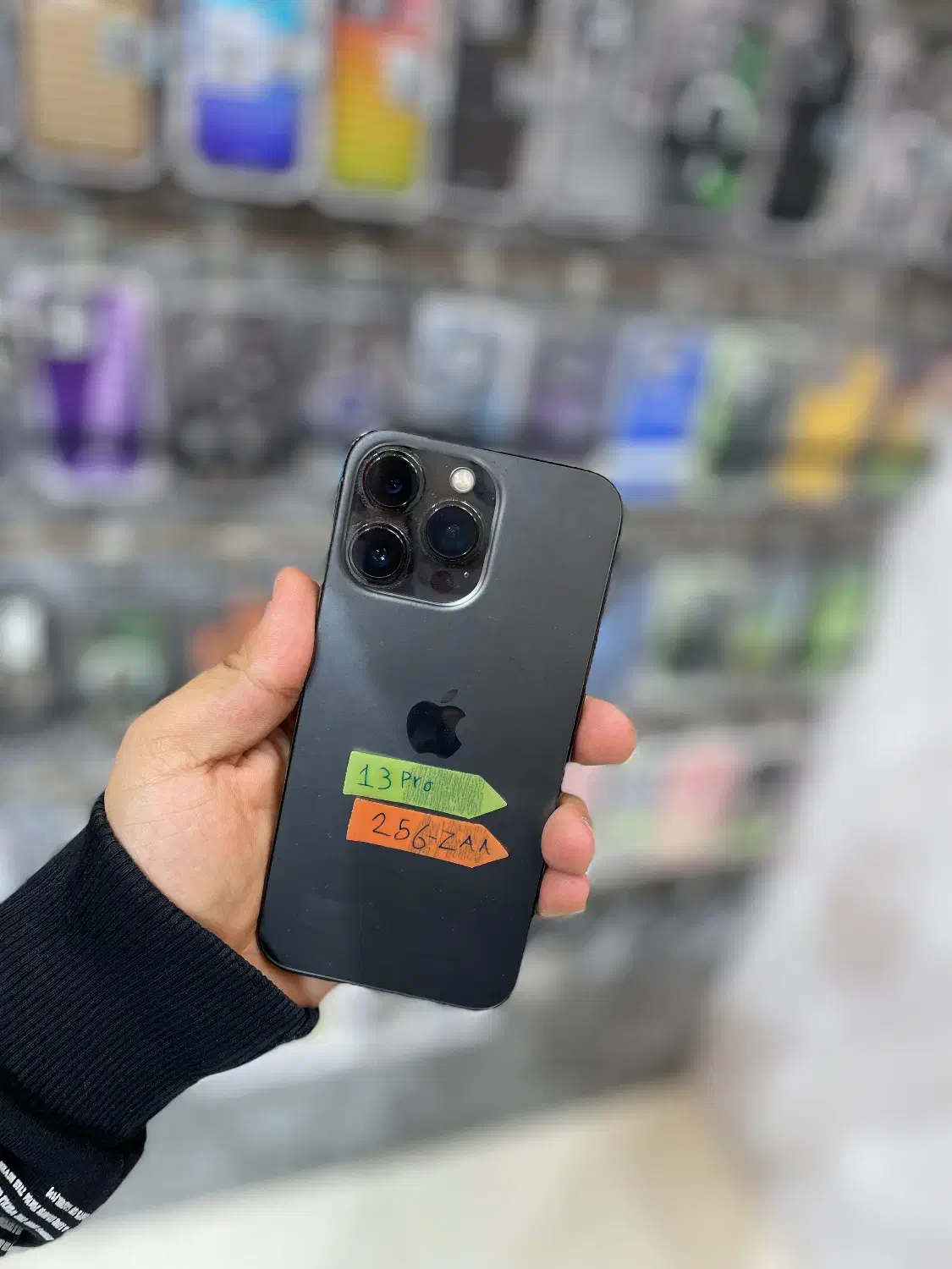 ۱۳پرو تمیز‌ و خاص مشکی|موبایل|اصفهان, مفتح|دیوار