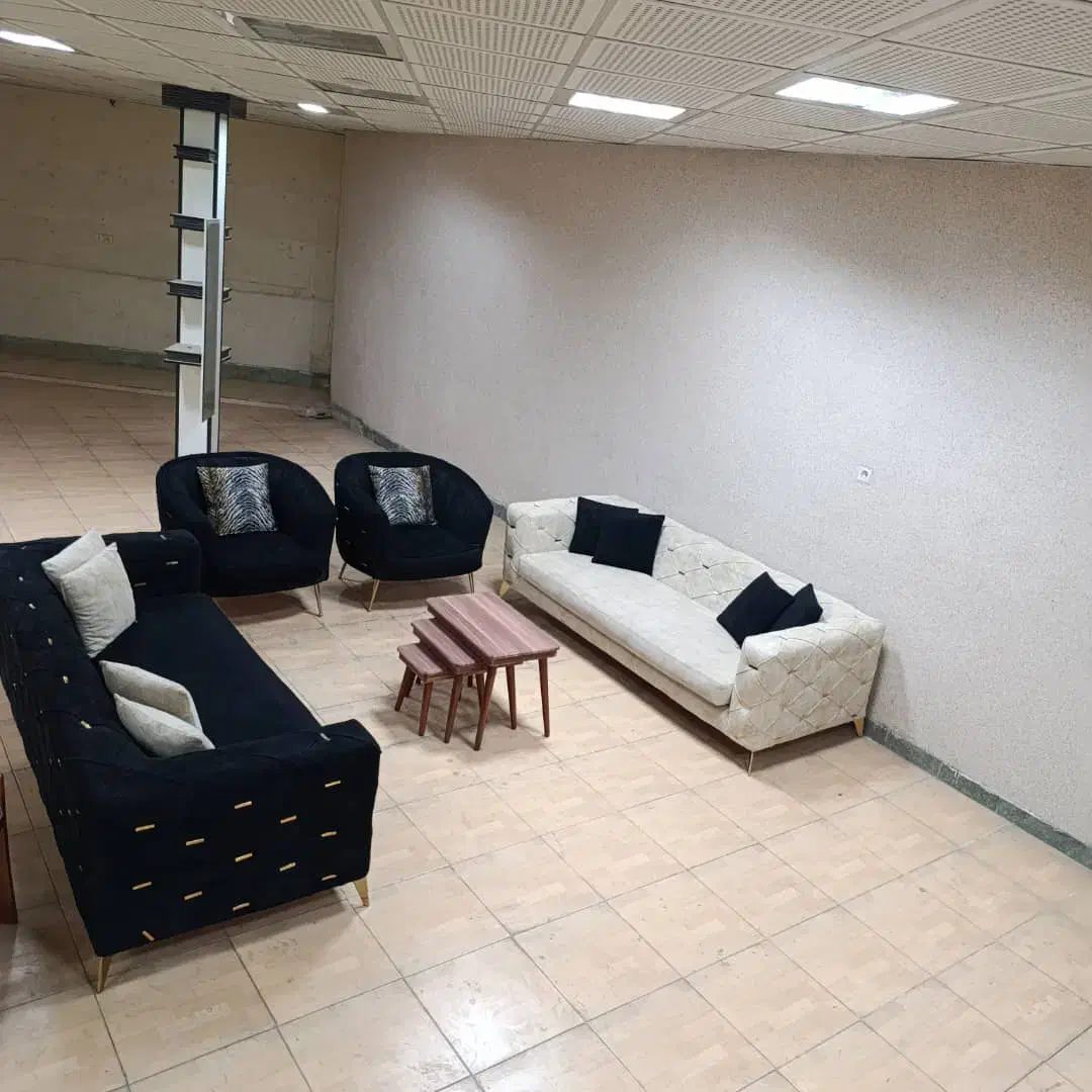 فروش یک دست مبلمان|مبلمان خانگی و میز عسلی|بیرجند, |دیوار