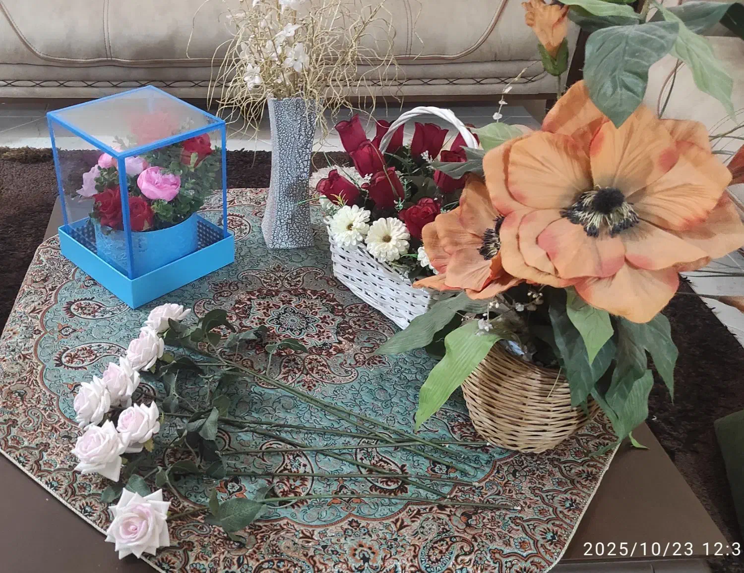 گل مصنوعی|گل مصنوعی|دوگنبدان, |دیوار