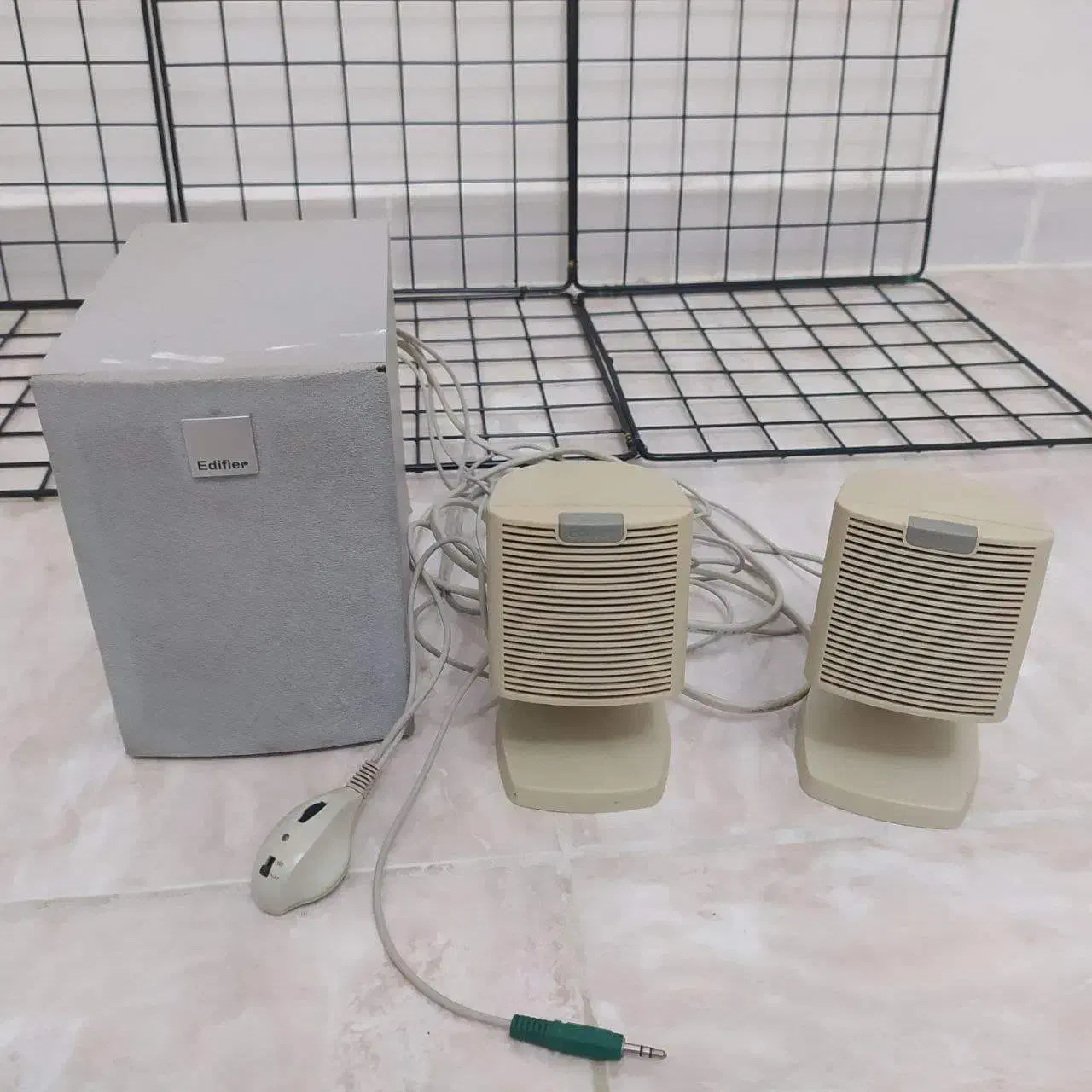 اسپیکر سه تیکه سالم|سیستم صوتی خانگی|محمودآباد, |دیوار