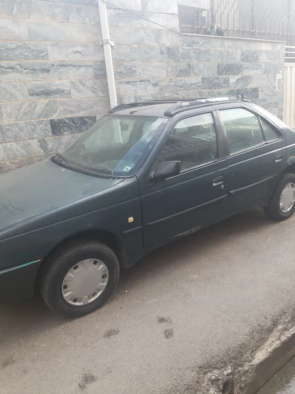 آردی مدل ۸۳|خودرو سواری و وانت|بروجرد, |دیوار