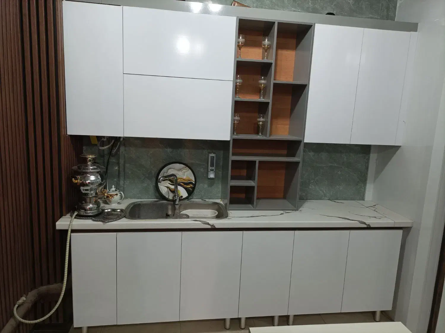 کابینت با سینک تو کار و شیر و صفحه ضد آب|مصالح و تجهیزات ساختمان|فولادشهر, سایت صنعتی کاوه|دیوار