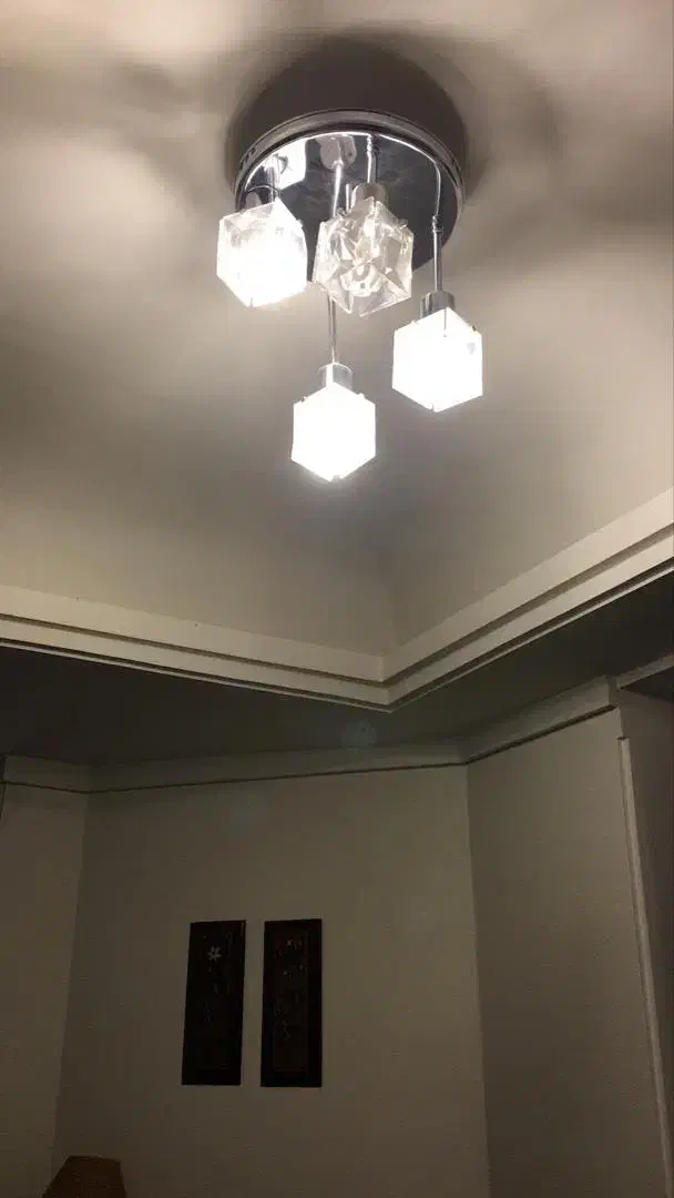 لوستر راهرو و اتاق خواب کریستالی|لوستر و چراغ آویز|تهران, اختیاریه|دیوار