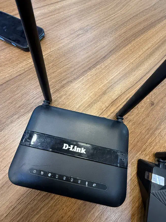 مودم نتربیت و دی لینک|مودم و تجهیزات شبکه|تهران, فلسطین (میدان انقلاب)|دیوار