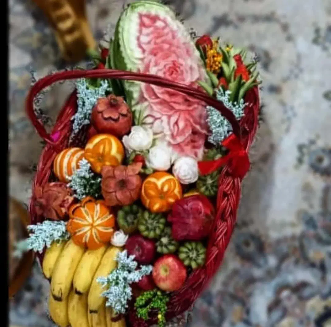 میوه آرایی و تزیین هندوانه شب یلدا|خدمات پذیرایی، مراسم|قزوین, |دیوار