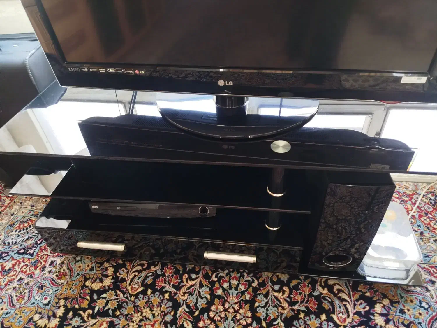 میزتلویزیون درحدنو|میز تلویزیون|تهران, تختی|دیوار