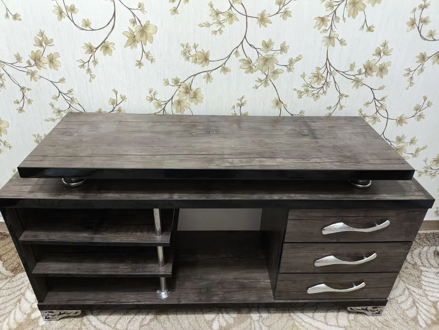 میزتلوزیون|میز تلویزیون|قم, کلهری|دیوار