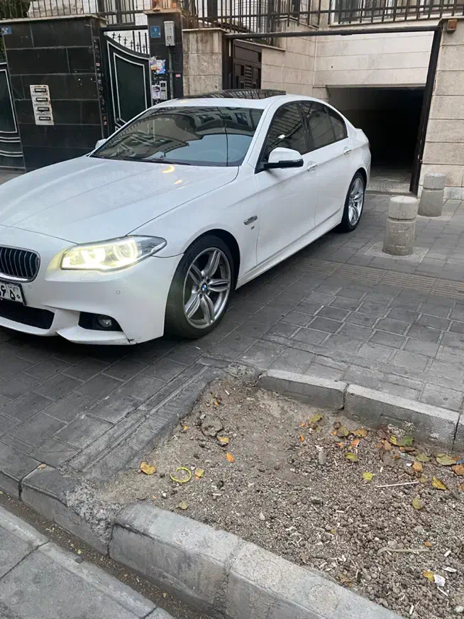 بی ام و۵۲۰|خودرو سواری و وانت|تهران, ستارخان|دیوار