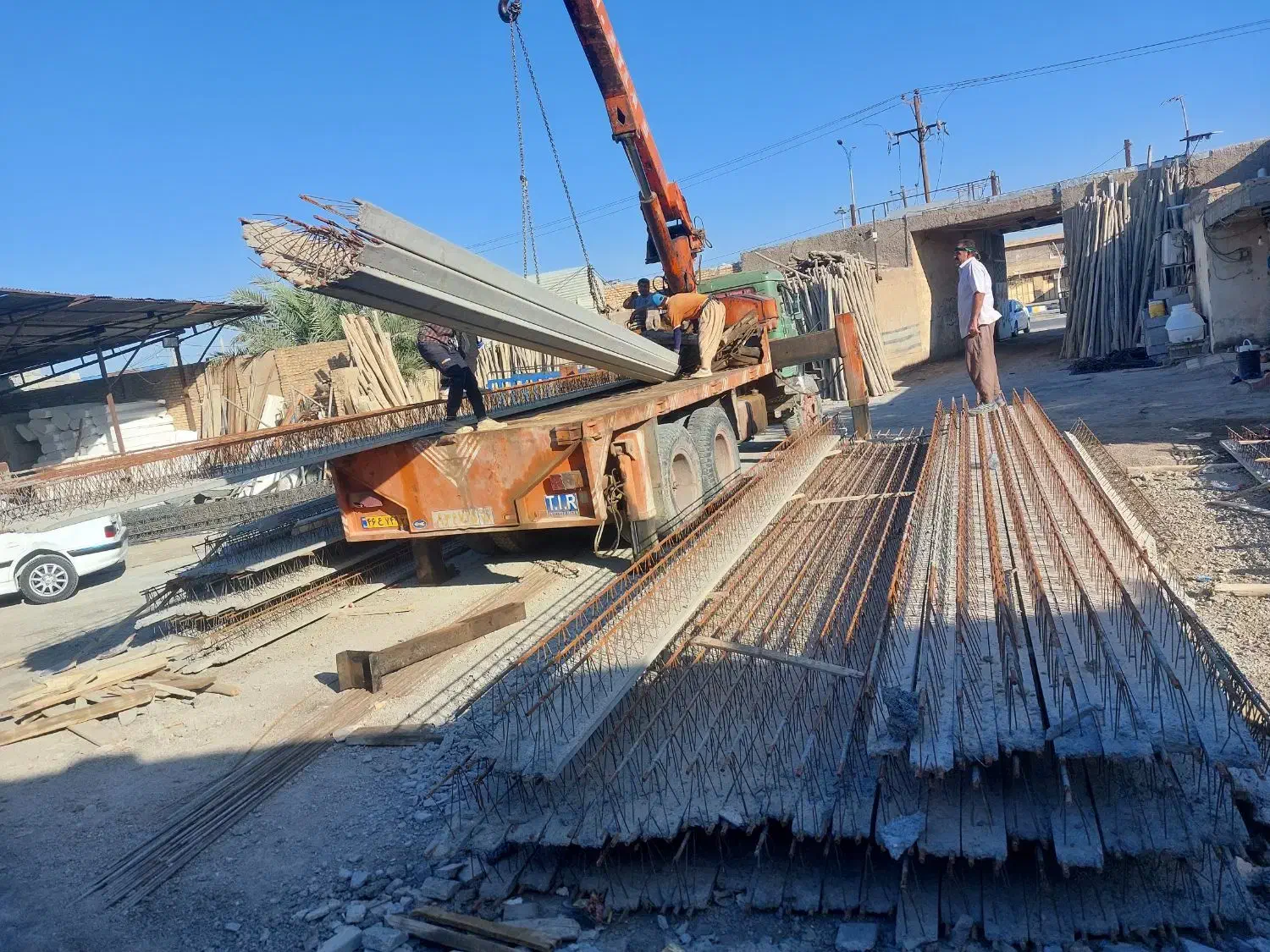 اجرا انواع اسکلت بتنی فلزی سنتی صنعتی|خدمات پیشه و مهارت|آبادان, |دیوار