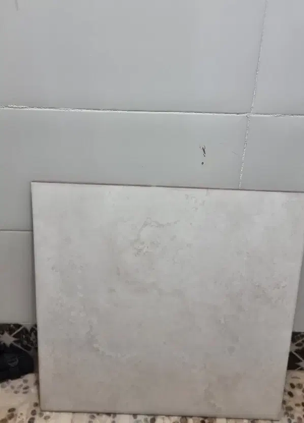 کاشی 60 در 60 خاک قرمز|مصالح و تجهیزات ساختمان|لامرد, |دیوار