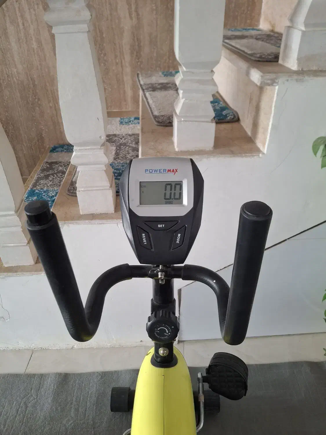 دوچرخه ثابت ورزشی مبله سالم تمیز|تجهیزات ورزشی|تهران, تهرانسر مرکزی|دیوار