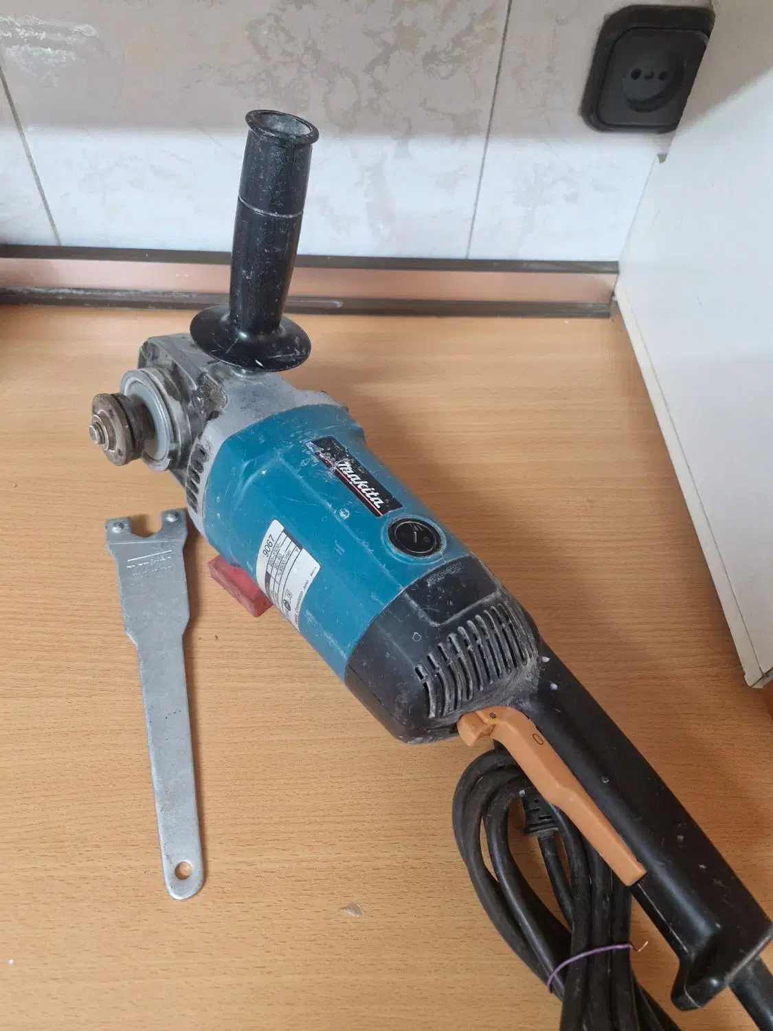 فرز سنگبری ماکیتا سنگ فرز آهنگری Makita|ماشینآلات صنعتی|تهران, درکه|دیوار