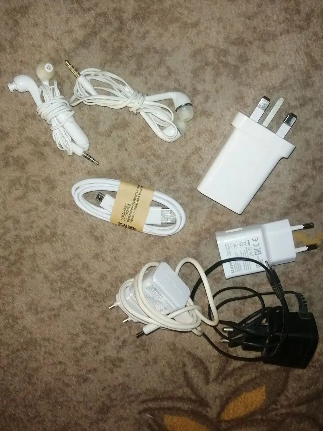 شارژ اصلی|لوازم جانبی موبایل و تبلت|زابل, |دیوار