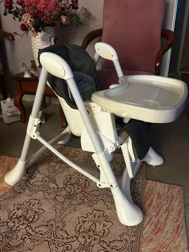 صندلی غذاخوری کودک|تخت و صندلی بچه|تهران, مجیدآباد|دیوار